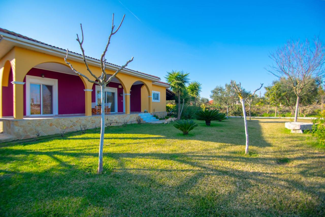 Áyios Kírikos Loukas Farm House מראה חיצוני תמונה